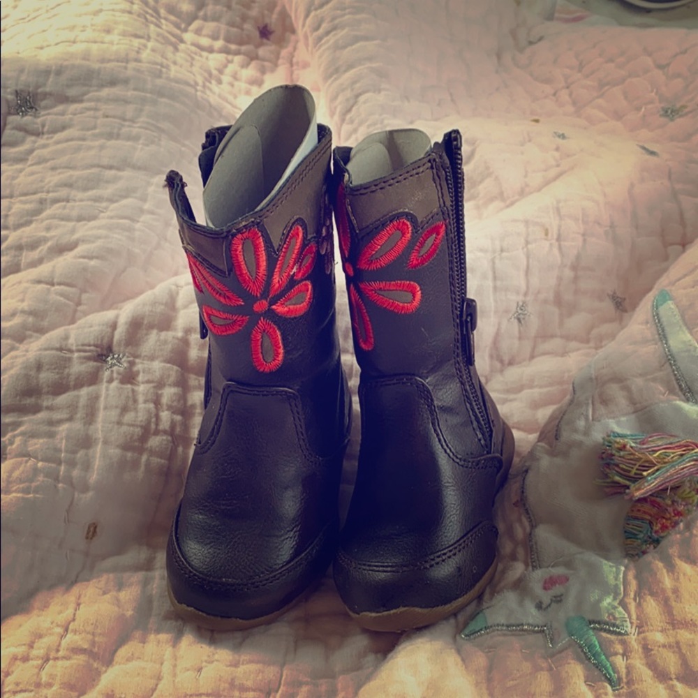 Brand New Toddler Stride Rite Boots